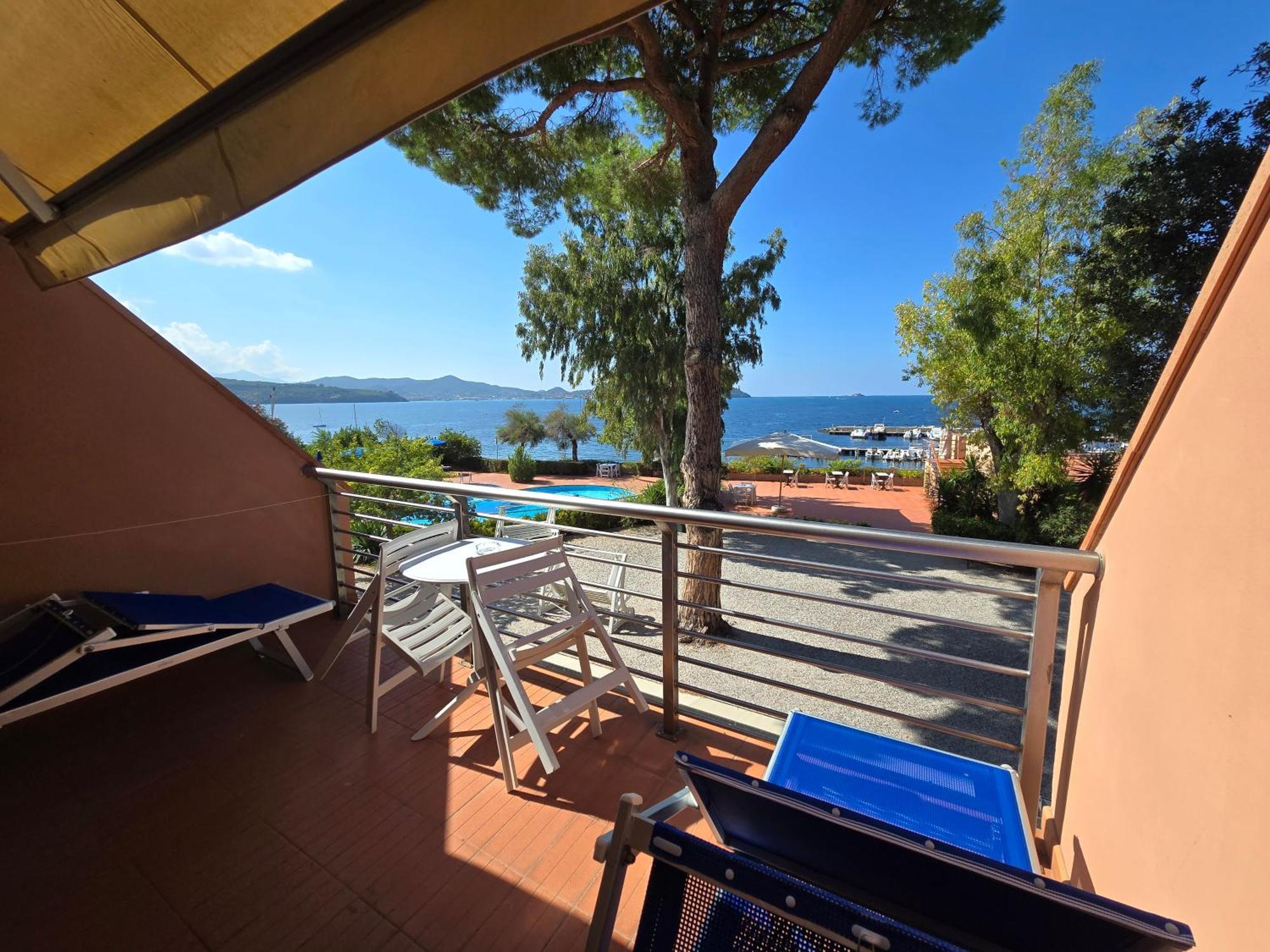 Mare Hotel