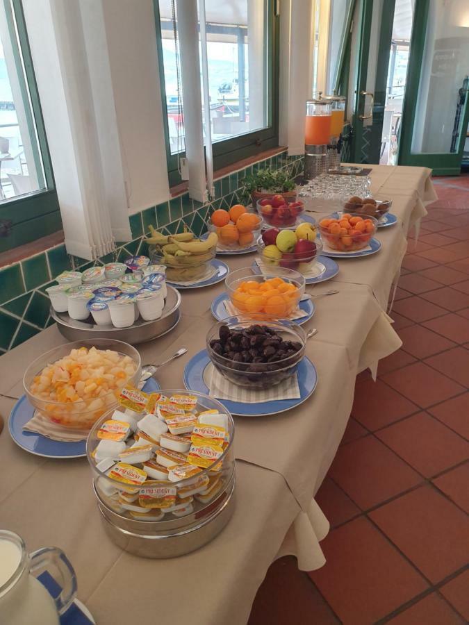 Mare Hotel